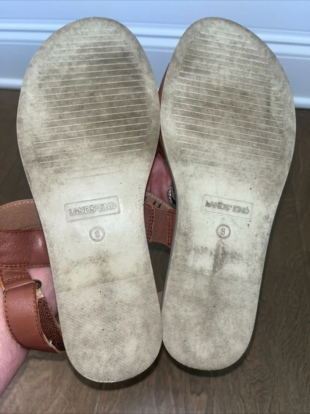 Lands End Womens 8 B Brown Comfort Sandals W/ Hook & Loop Strap